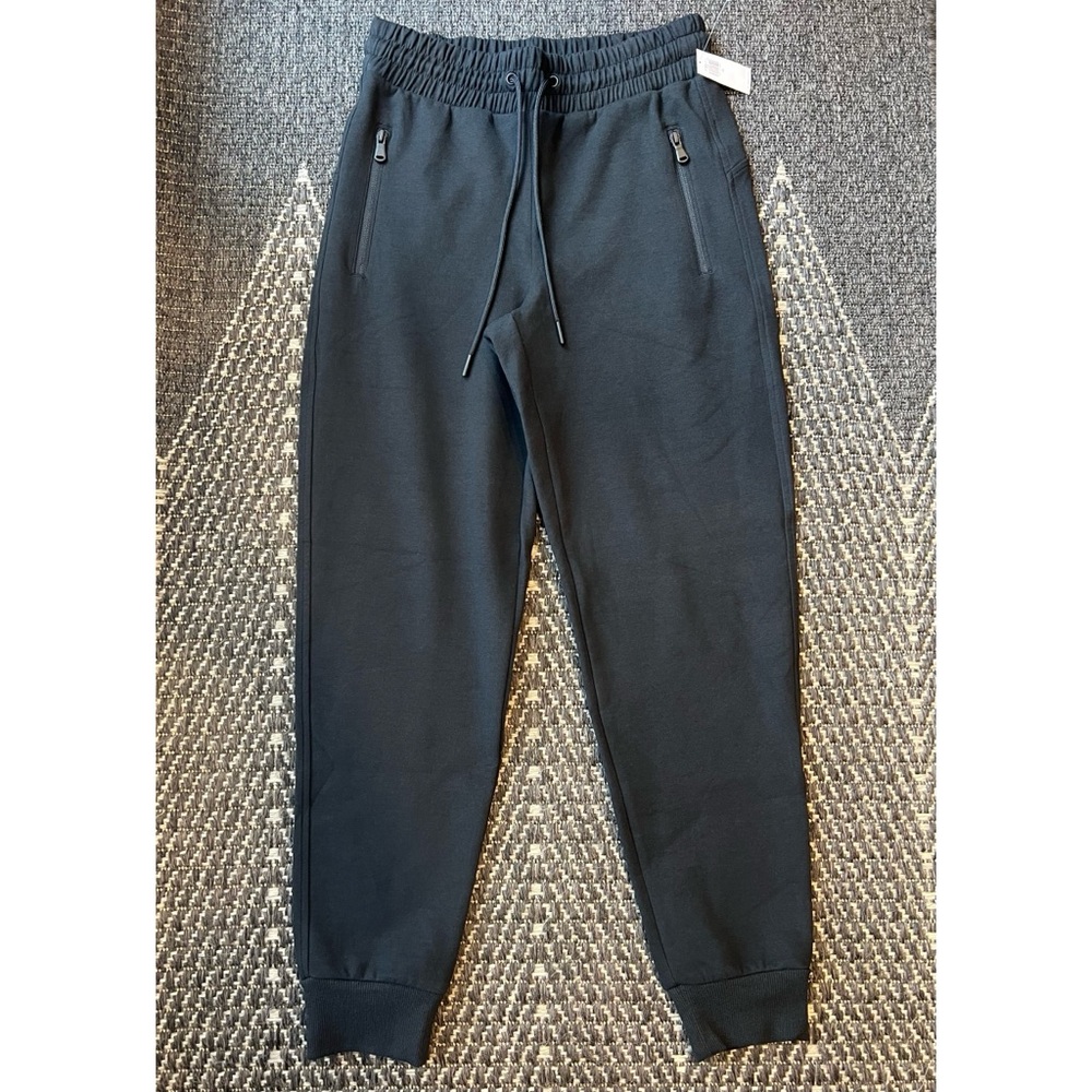 NWT Old Navy women’s Dynamic Fleece high rise waisted joggers Black XS - Picture 3 of 16